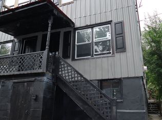 228 N 10th St, Pottsville, PA 17901