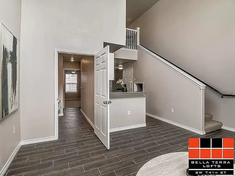 Bella Terra Lofts — Photo 27