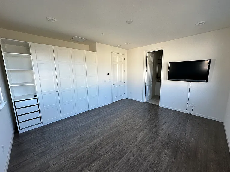 33838 Farmhouse St — Photo 12