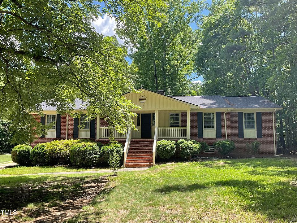 1st image of 202 Obie Dr