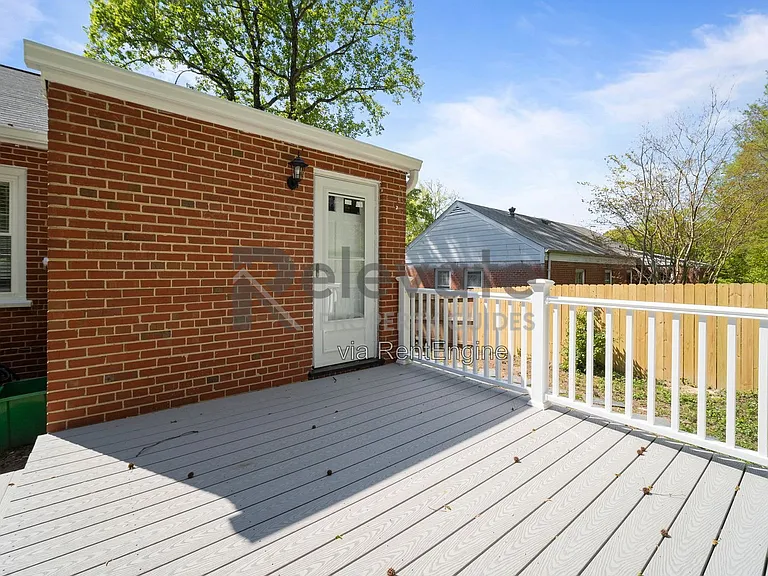 9020 Weldon Dr — Photo 24