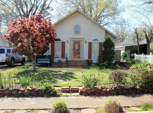 325 Ashwood Dr, Winfield, AL 35594