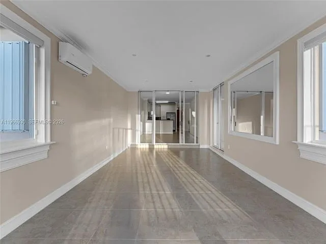 2280 SW 152nd Pl — Photo 7
