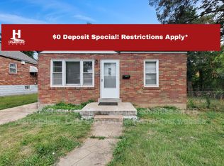 8322 Osborn Dr, Saint Louis, MO