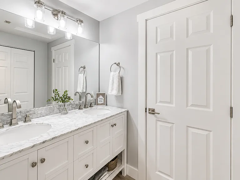 975 Aberdeen Ave NE #G302 — Photo 15