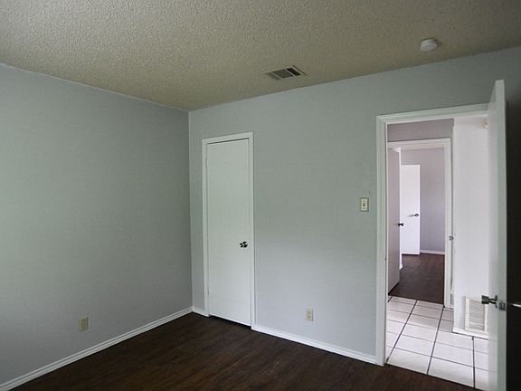 5th image of 5607 Lochmoor #2