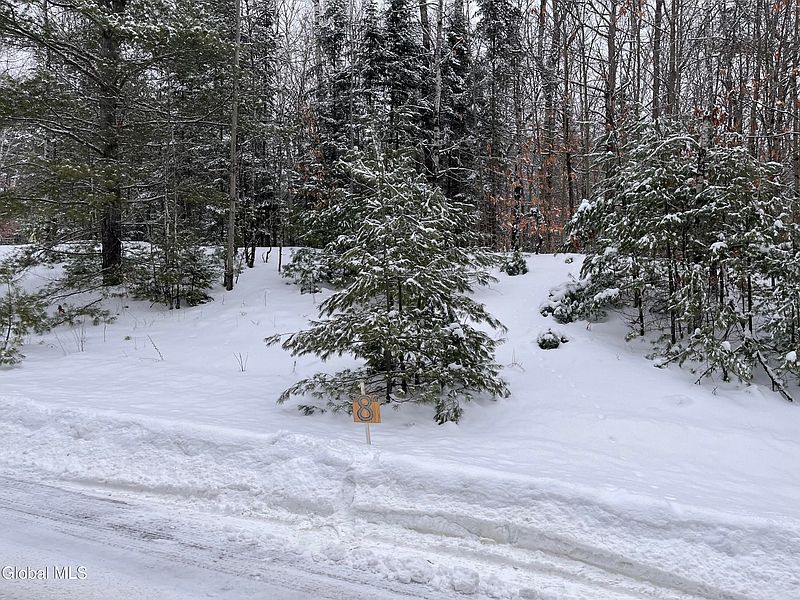 2nd image of 8 Mountain Path