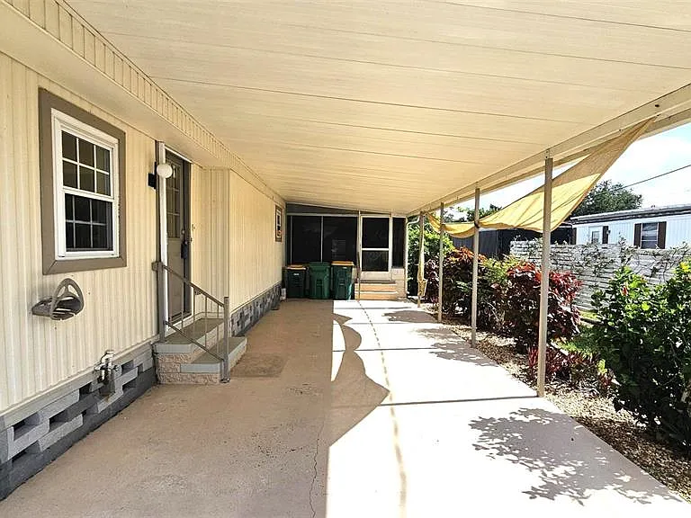 1240 Seagull Dr — Photo 5