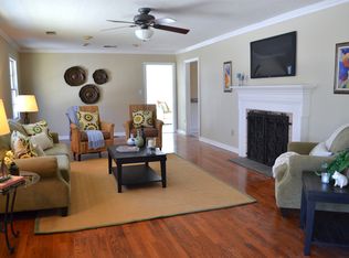 1004 Lepley Rd, Hanahan, SC 29410