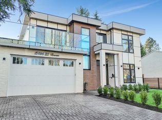 15496 22nd Ave, Surrey, BC
