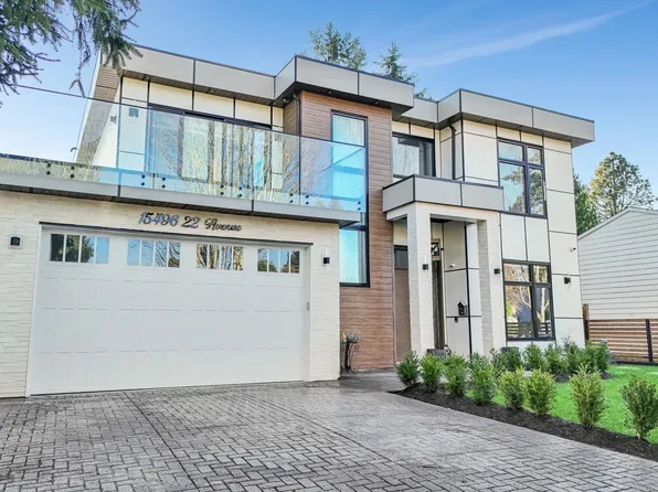 15496 22nd Ave, Surrey, BC V4A 2C2