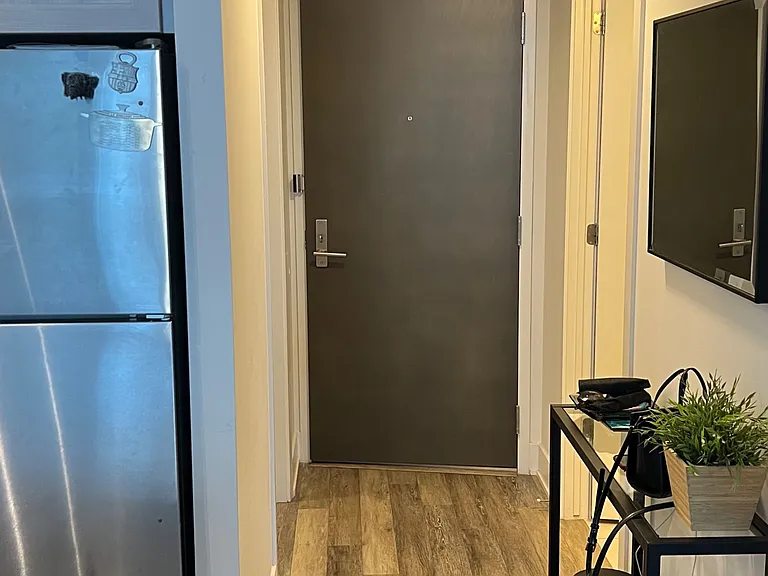 411 Mackay St #601 — Photo 3