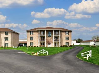 7368 Eisenhower Dr UNIT 4, Boardman, OH 44512