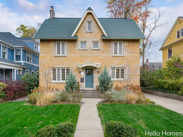 563 Union Ave SE, Grand Rapids, MI 49503