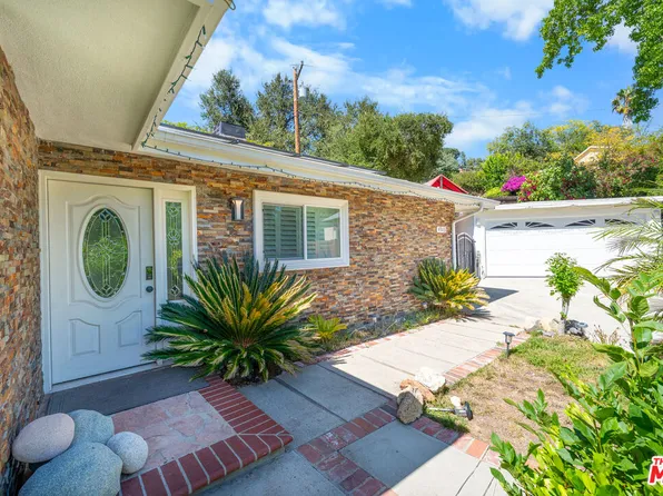 4923 Burgoyne Ln, La Canada Flintridge, CA 91011