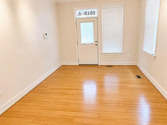 4th image of 1514 Porter St #A