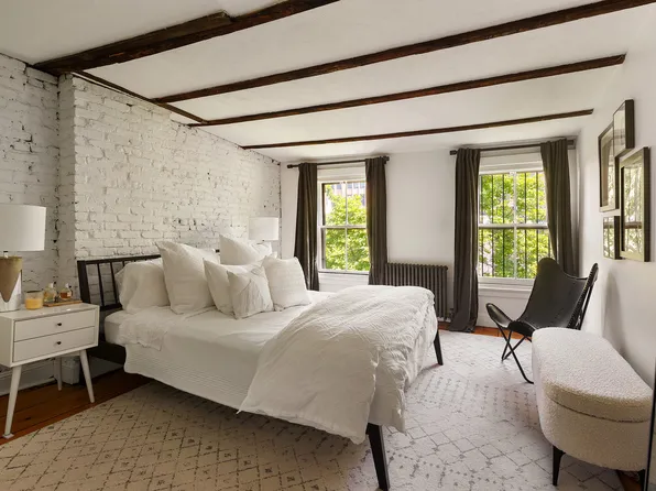 433 Pacific Street image 19 of 20