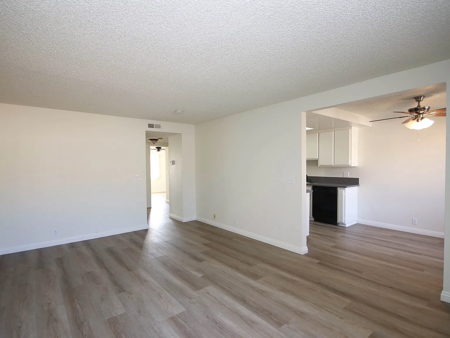 2 bed, $2,295 — Photo 2