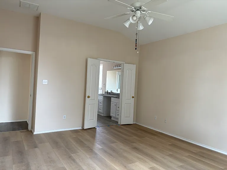 11501 Knapple Cv — Photo 18