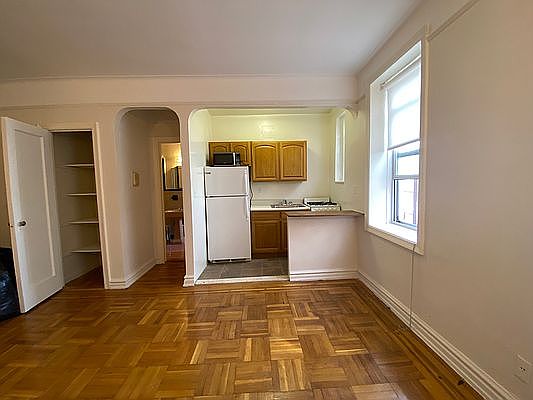 3rd image of 40-39 48th St #D3