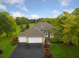 3110 Canyon Cir, Chaska, MN 55318