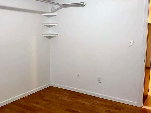 4th image of 30-75 33rd St #Basement