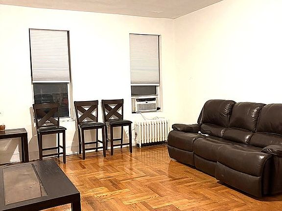 5th image of 44-15 43rd Ave #5N