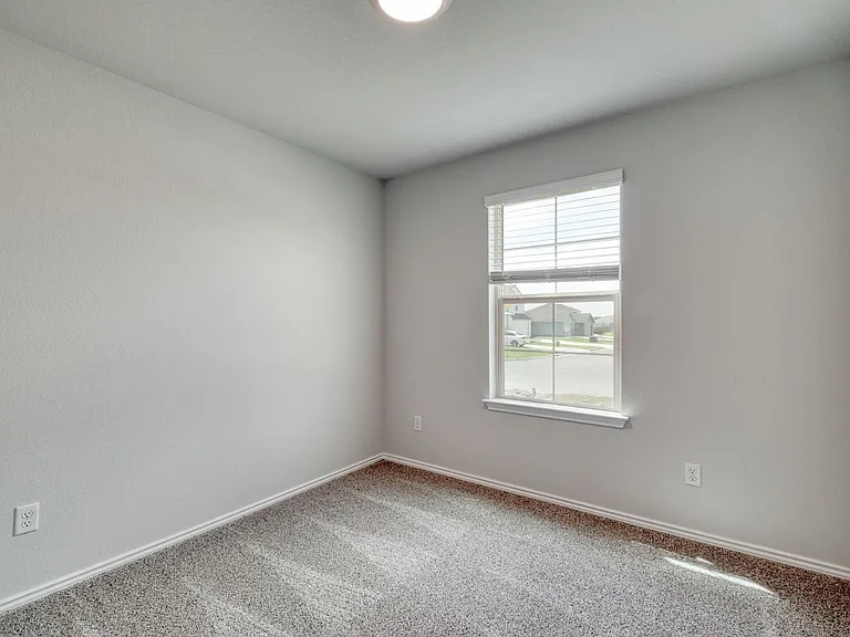 167 McNamara Ct — Photo 13