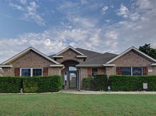 2201 Old Foundry Rd, Weatherford, TX 76087