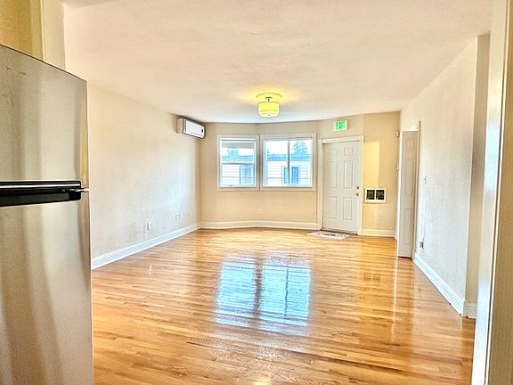 4th image of 2612 N 8th St #2612