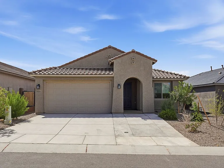 14560 N Saguaro Nest Trl — Photo 1