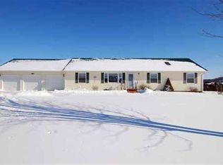 E5627 Farber Rd, Reedsburg, WI 53959