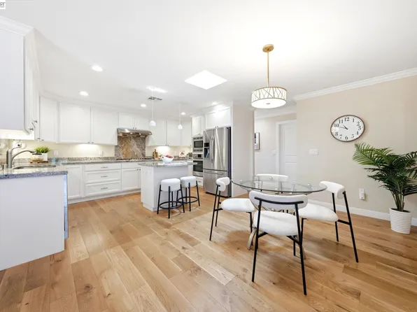 2122 Wilmington Dr, Walnut Creek, CA 94596