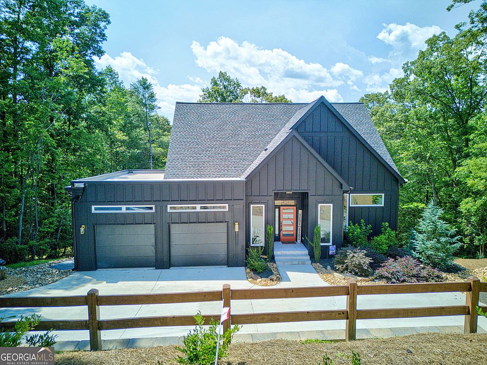 1st image of 2973 Panorama Dr