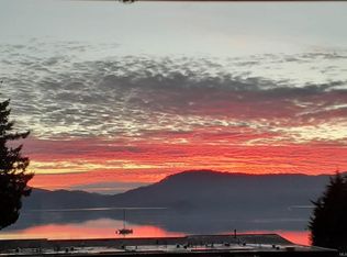 Harbour Manor, Sooke, BC V9Z 0C1