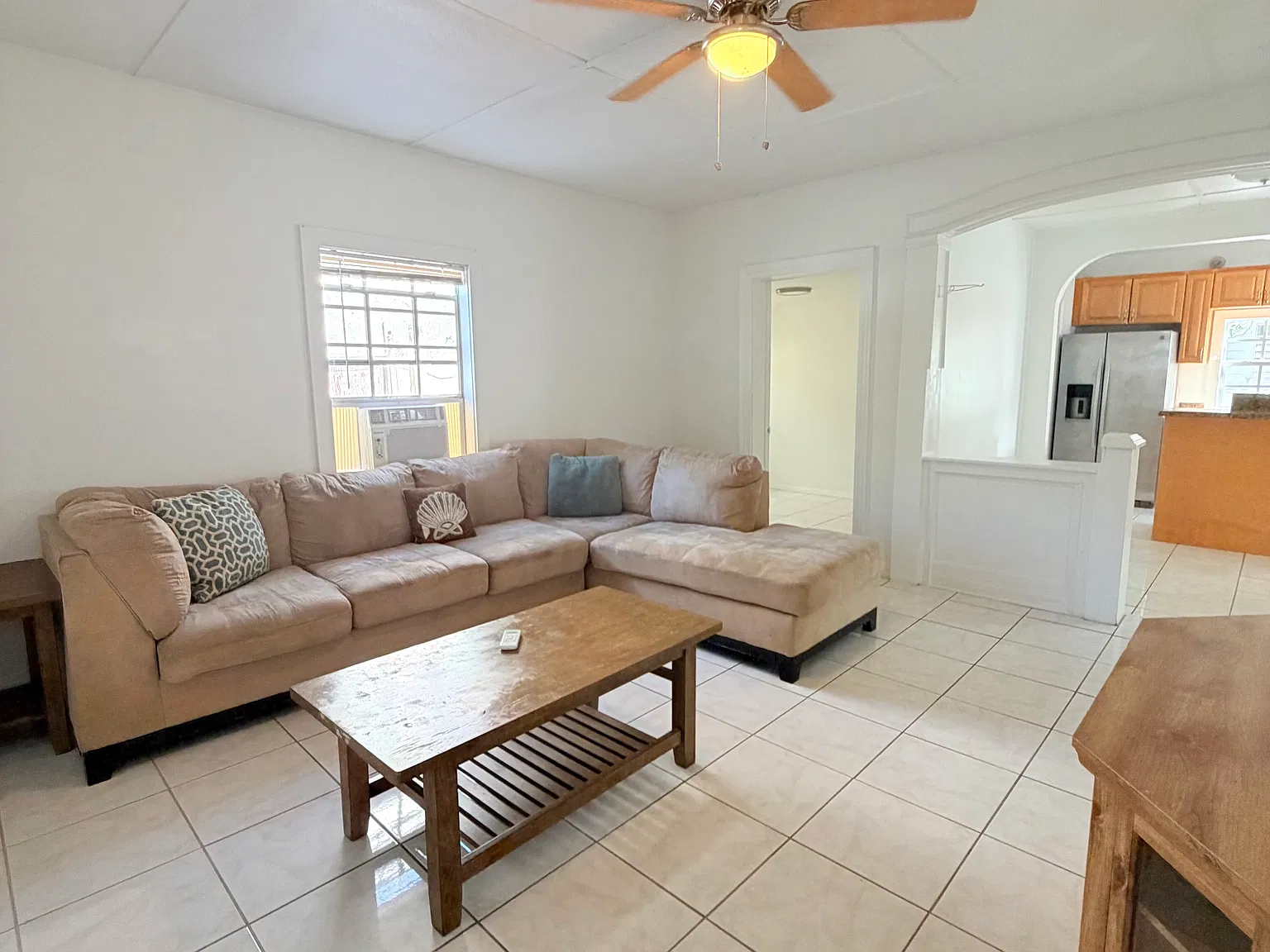 709 Whitmarsh Ln — Photo 2