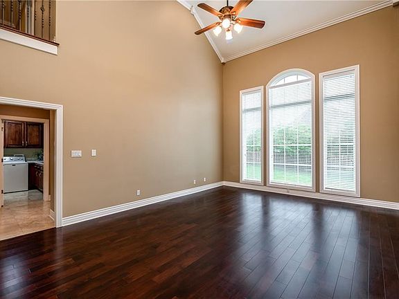 5th image of 4504 W Goldenacre Ln