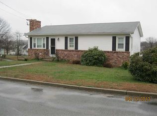 210 Randall St, Cranston, RI 02920