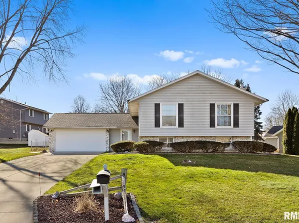27 Country Ln, East Peoria, IL 61611