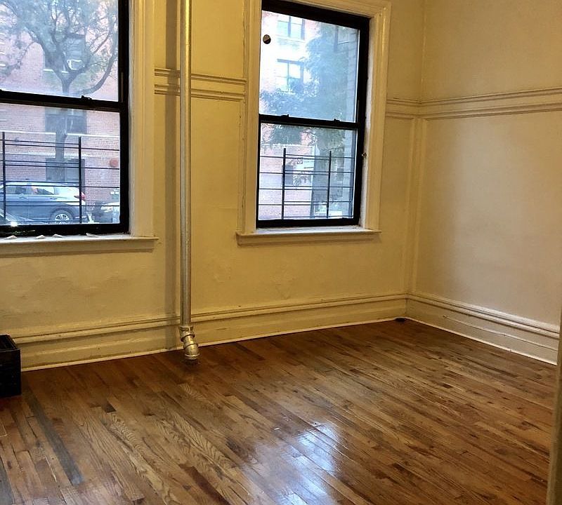 2nd image of 686 Academy St APT 32