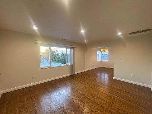 5th image of 2685 Havenscourt Blvd #2687