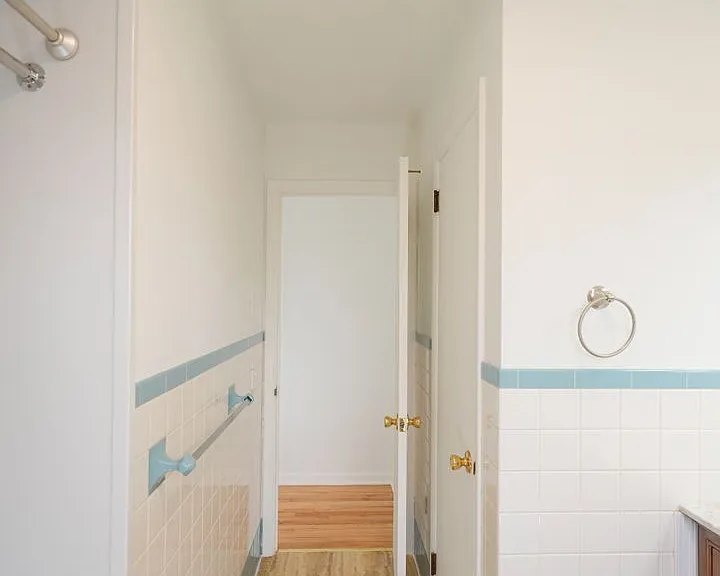 2305 River Rd — Photo 33