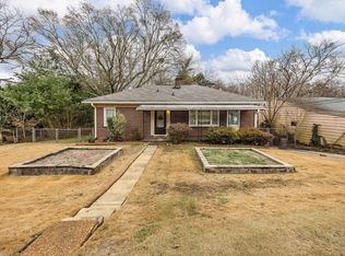 5 Camelot Ln, Greenville, SC 29611