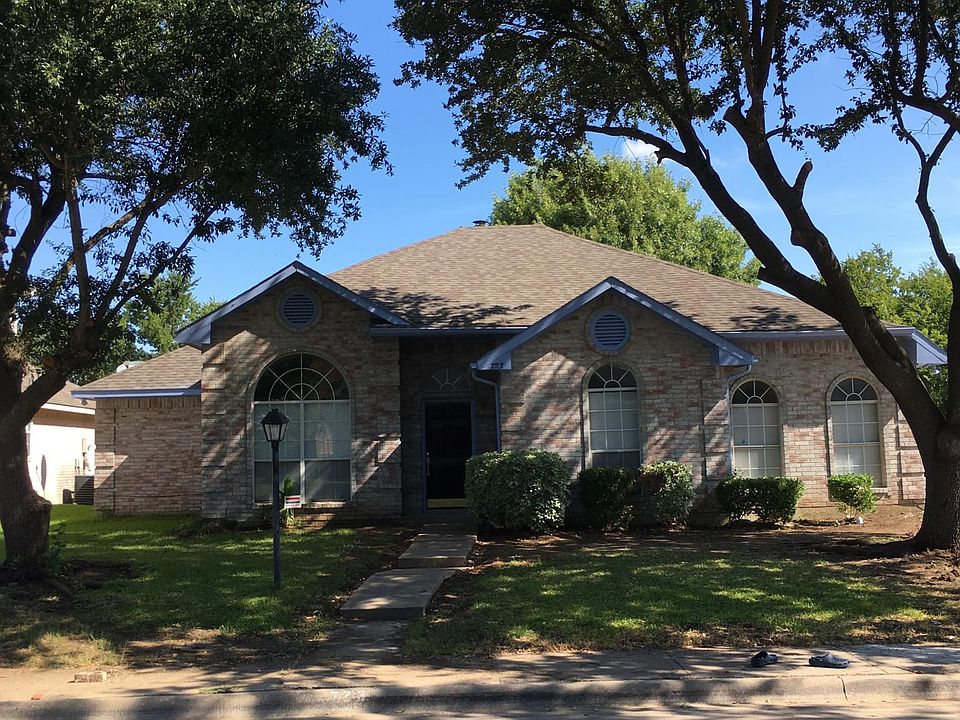 1st image of 723 Oteca Dr