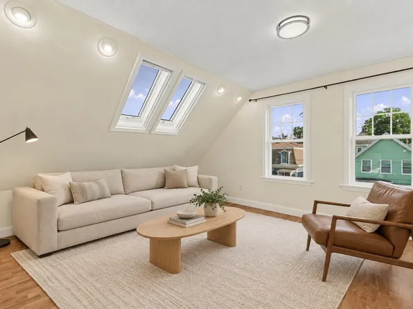 51 Albion St #B, Medford, MA 02155