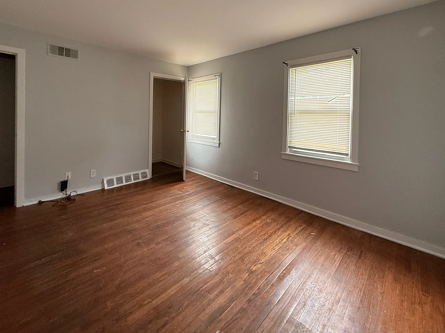 3 bed, 1536 sqft, $2,900 — Photo 2