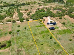 1160 McCoy Rd, Somerset, TX 78069