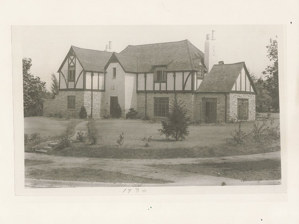 1930