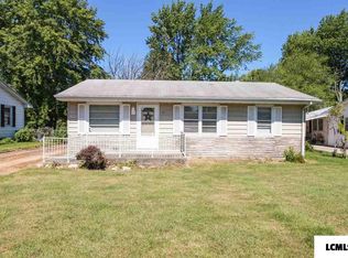 1621 N Ottawa St, Lincoln, IL 62656