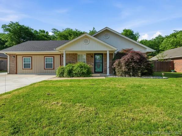 24 Natalie Ln, Kiefer, OK 74041